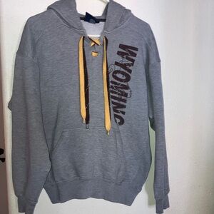 University of‎ Wyoming Gray Hoodie with Yellow & Brown Drawstrings (M)